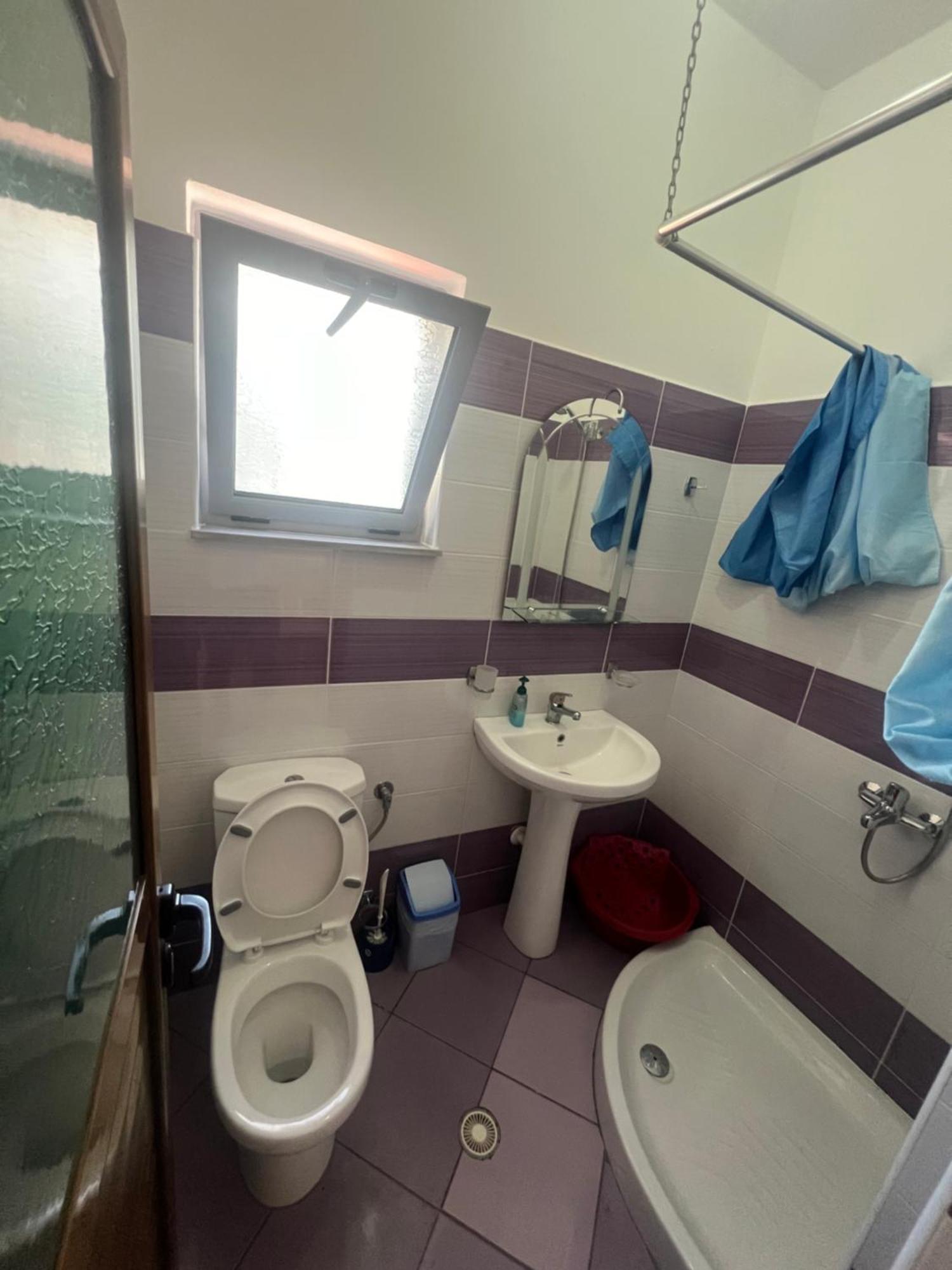 Vila Leo Εξαμίλιο Εξωτερικό φωτογραφία