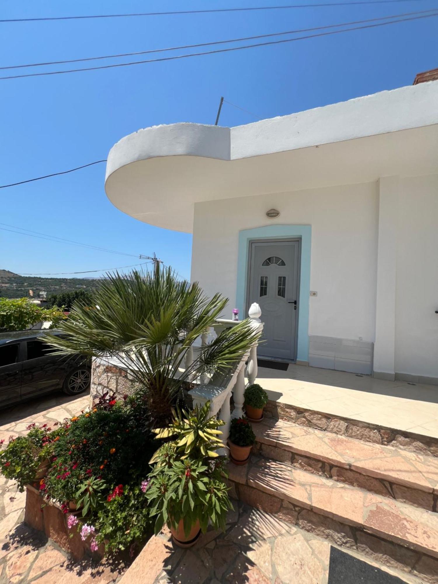 Vila Leo Εξαμίλιο Εξωτερικό φωτογραφία